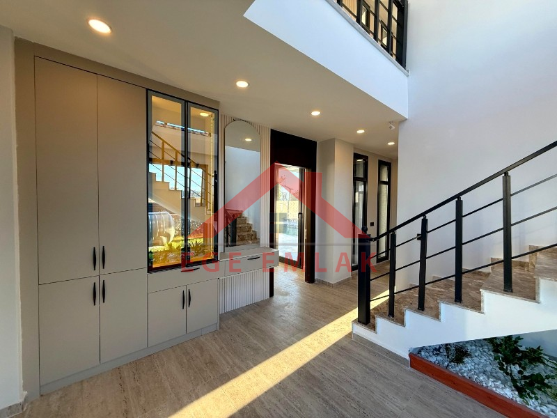Didim'de 500 M2 Arsa Üzerinde Satılık 4+1 Villa