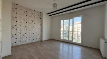 Elmas’tan Merkez Mh. Site İçi  Bağımsız Geniş Metraj 3+1