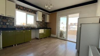 Elmas’tan Merkez Mh. Site İçi  Bağımsız Geniş Metraj 3+1