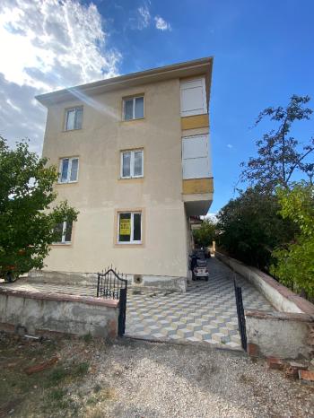 GÜVENAY - ÇORUM GÜLABİBEY MAH. KAPAKLI MEVKİİ KİRALIK DAİRE