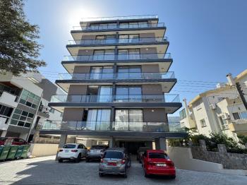 Girne Merkezde Satılık 2+1 Daire