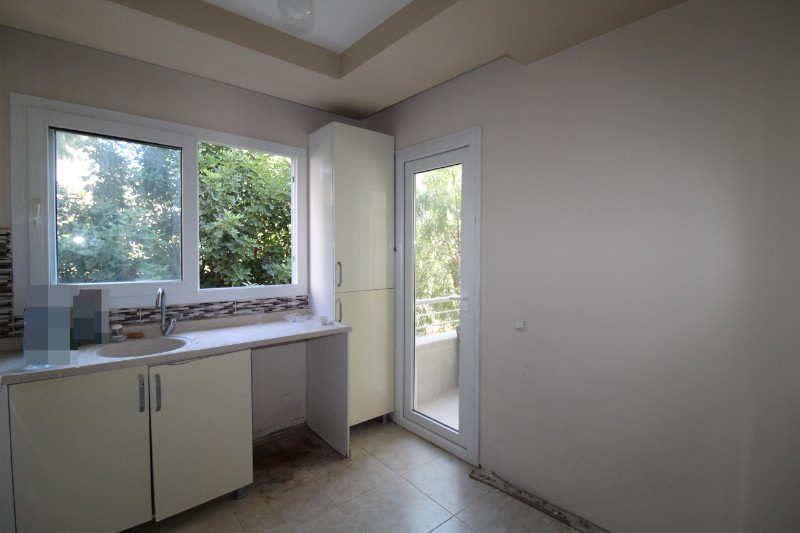 ASLAN'DAN CEPHELERİ AÇIK SİTE İÇİ BAĞIMSIZ KİRALIK 2+1