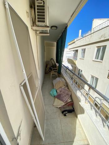 DİDİM ALTINKUM MAHALLESİNDE DENİZE YÜRÜME MESAFESİNDE 2+1 SATILIK FIRSAT DAİRE