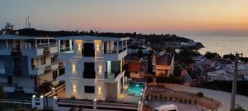  DİDİMDE PANORAMİK DENİZ VE DOĞA MANZARALI,HAVUZLU 3+1 SATILIK LÜKS MÜSTAKİL VİLLA 