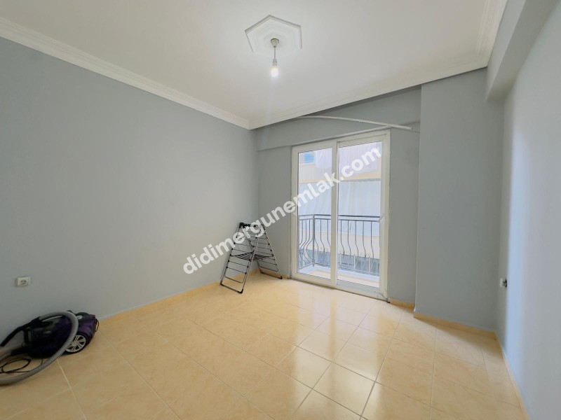 DİDİM YENİMAHALLEDE EMSALLERİNE GÖRE UYGUN  2+1 SATILIK FIRSAT DAİRE 