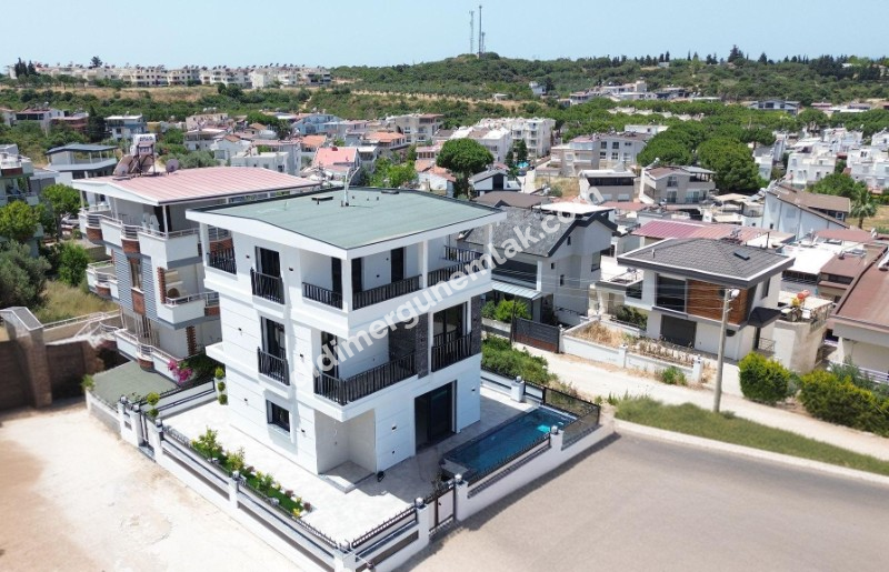  DİDİMDE PANORAMİK DENİZ VE DOĞA MANZARALI,HAVUZLU 3+1 SATILIK LÜKS MÜSTAKİL VİLLA 