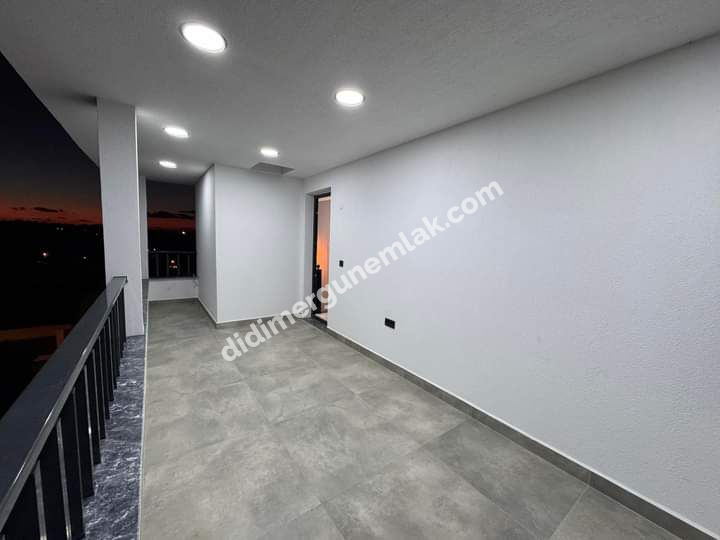  DİDİMDE PANORAMİK DENİZ VE DOĞA MANZARALI,HAVUZLU 3+1 SATILIK LÜKS MÜSTAKİL VİLLA 