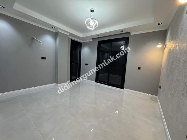  DİDİMDE PANORAMİK DENİZ VE DOĞA MANZARALI,HAVUZLU 3+1 SATILIK LÜKS MÜSTAKİL VİLLA 