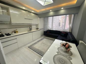 GÜVENAY - ÇORUM ALBAYRAK CADDESİ  ÜZERİ SATILIK 3+1 DAİRE 