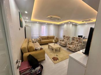 GÜVENAY - ÇORUM ALBAYRAK CADDESİ  ÜZERİ SATILIK 3+1 DAİRE 