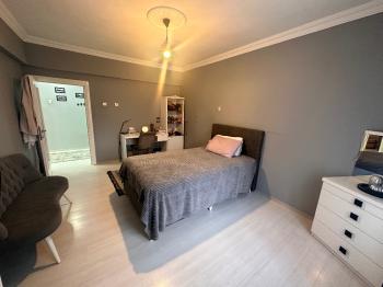 GÜVENAY - ÇORUM ALBAYRAK CADDESİ  ÜZERİ SATILIK 3+1 DAİRE 