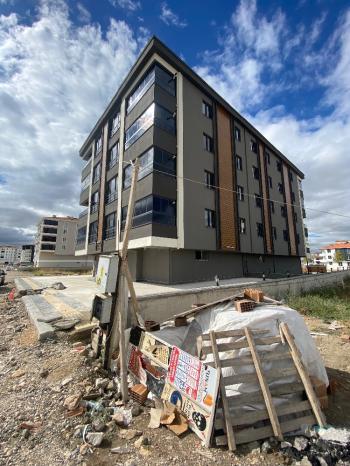 GÜVENAY - ÇORUM ÇEPNİ MAH. FEN LİSESİ CİVARI SATILIK DAİRE