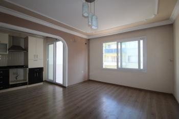 ASLAN'DAN POZCU POSTANE ARKASI KİRALIK GENİŞ 2+1