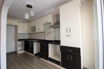 ASLAN'DAN POZCU POSTANE ARKASI KİRALIK GENİŞ 2+1