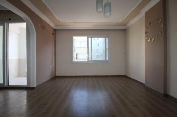 ASLAN'DAN POZCU POSTANE ARKASI KİRALIK GENİŞ 2+1