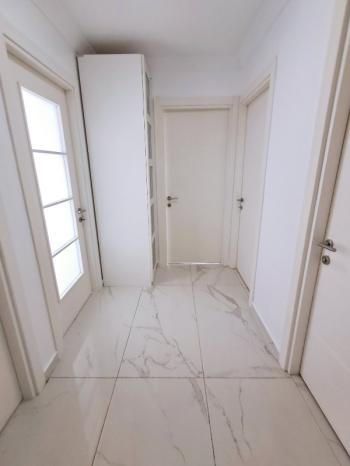 MALTEPE YALI MAH.DE MARMARAYIN YANIBAŞINDA YENİ BİNADA 2+1 KİRALIK DAİRE