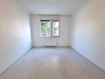 MALTEPE YALI MAH.DE MARMARAYIN YANIBAŞINDA YENİ BİNADA 2+1 KİRALIK DAİRE