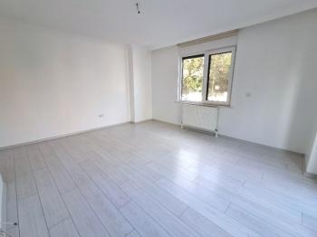 MALTEPE YALI MAH.DE MARMARAYIN YANIBAŞINDA YENİ BİNADA 2+1 KİRALIK DAİRE