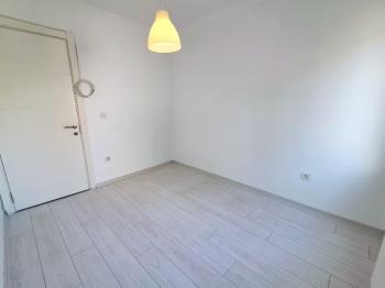 MALTEPE YALI MAH.DE MARMARAYIN YANIBAŞINDA YENİ BİNADA 2+1 KİRALIK DAİRE