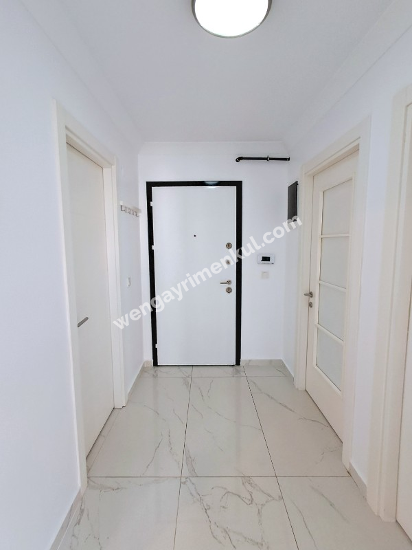 MALTEPE YALI MAH.DE MARMARAYIN YANIBAŞINDA YENİ BİNADA 2+1 KİRALIK DAİRE