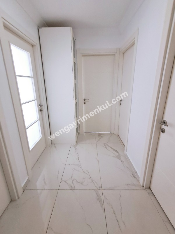 MALTEPE YALI MAH.DE MARMARAYIN YANIBAŞINDA YENİ BİNADA 2+1 KİRALIK DAİRE