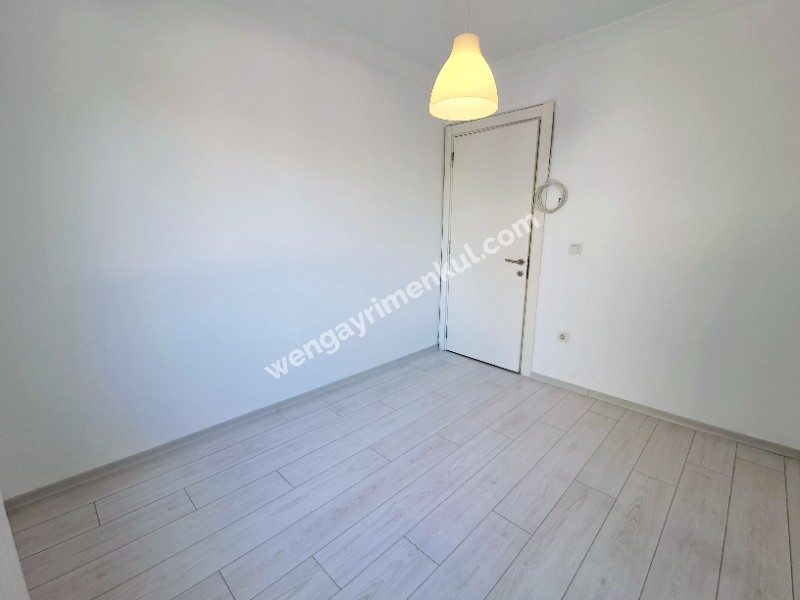 MALTEPE YALI MAH.DE MARMARAYIN YANIBAŞINDA YENİ BİNADA 2+1 KİRALIK DAİRE