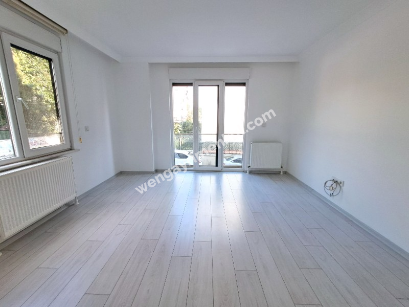 MALTEPE YALI MAH.DE MARMARAYIN YANIBAŞINDA YENİ BİNADA 2+1 KİRALIK DAİRE