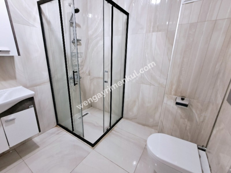 MALTEPE YALI MAH.DE MARMARAYIN YANIBAŞINDA YENİ BİNADA 2+1 KİRALIK DAİRE