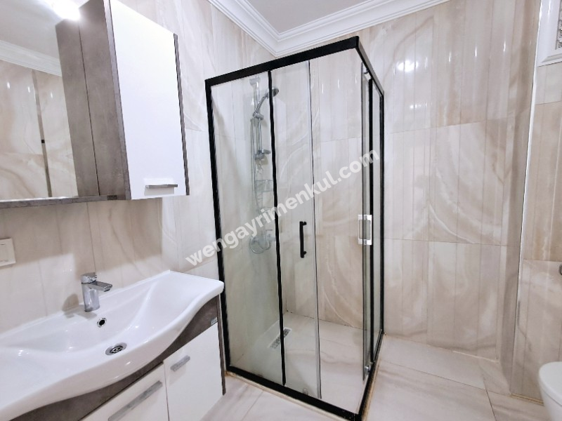 MALTEPE YALI MAH.DE MARMARAYIN YANIBAŞINDA YENİ BİNADA 2+1 KİRALIK DAİRE