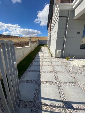 GÜVENAY - ÇORUM BUHARA SİLMKENT TOKİ YOLU ÜZERİ SATILIK VİLLA