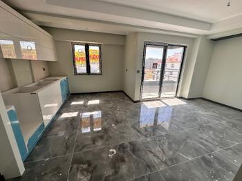  GÜVENAY - ÇORUM ÇEPNİ MAH. FEN LİSESİ CİVARI   2+1 DAİRE