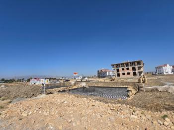 GÜVENAY - ÇORUM ÇEPNİ MAH. FEN LİSESİ CİVARI SIFIR SATILIK 2+1 DAİRE