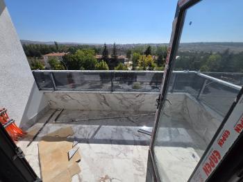 GÜVENAY - ÇORUM ÇEPNİ MAH.İNÖNÜ CADDESİ ÜZERİ SIFIR SATILIK 2+1 DAİRE