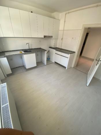 GÜVENAY - ÇORUM ULUKAVAK MAHALLESİ ADLİYE ARKASINDA 3+1 KİRALIK DAİRE 