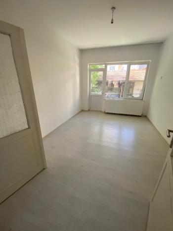 GÜVENAY - ÇORUM ULUKAVAK MAHALLESİ ADLİYE ARKASINDA 3+1 KİRALIK DAİRE 