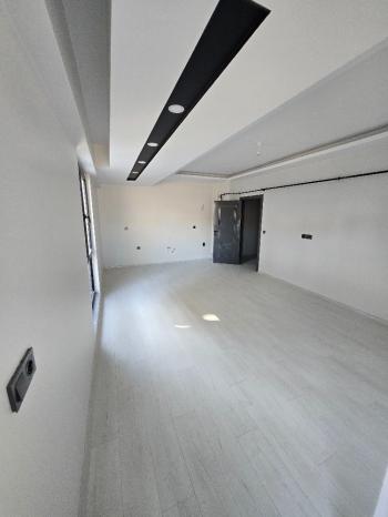 GÜVENAY - ÇORUM KALE MAH. LOZAN EVLER ARKASI SIFIR 2+1 SATILIK DAİRE