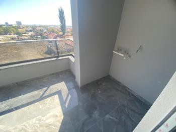 GÜVENAY - ÇORUM ÇÖPLÜ KEREBİ GAZİ ORTAOKULU YANI SIFIR 3+1 DAİRELER