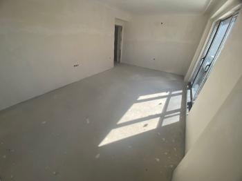 GÜVENAY - ÇORUM ÇÖPLÜ KEREBİ GAZİ ORTAOKULU YANI SIFIR 3+1 DAİRELER