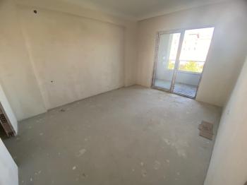 GÜVENAY - ÇORUM ÇÖPLÜ KEREBİ GAZİ ORTAOKULU YANI SIFIR 3+1 DAİRELER