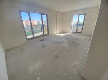 GÜVENAY - ÇORUM ÇÖPLÜ KEREBİ GAZİ ORTAOKULU YANI SIFIR 3+1 DAİRELER