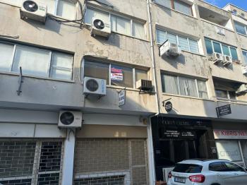 LEFKOŞA MERKEZDE AYLIK ÖDEMELİ KİRALIK OFİS 