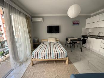 Kıbrıs İskele Long Beach Havuzlu Sitede Kiralık Sıfır Eşyalı Stüdyo Daire