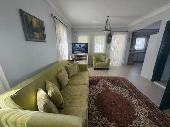 Tayman'dan Turgutreis'te Adalar ve Deniz Manzaralı Bahçeli Villa