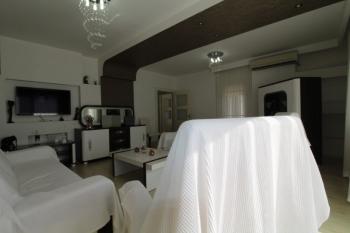 ASLAN'DAN MENDERS MAH.'DE SİTE İÇİ HAVUZLU GENİŞ 4+1