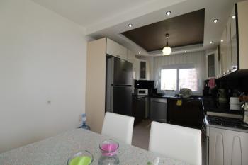 ASLAN'DAN MENDERS MAH.'DE SİTE İÇİ HAVUZLU GENİŞ 4+1