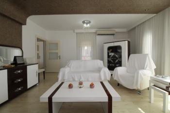 ASLAN'DAN MENDERS MAH.'DE SİTE İÇİ HAVUZLU GENİŞ 4+1