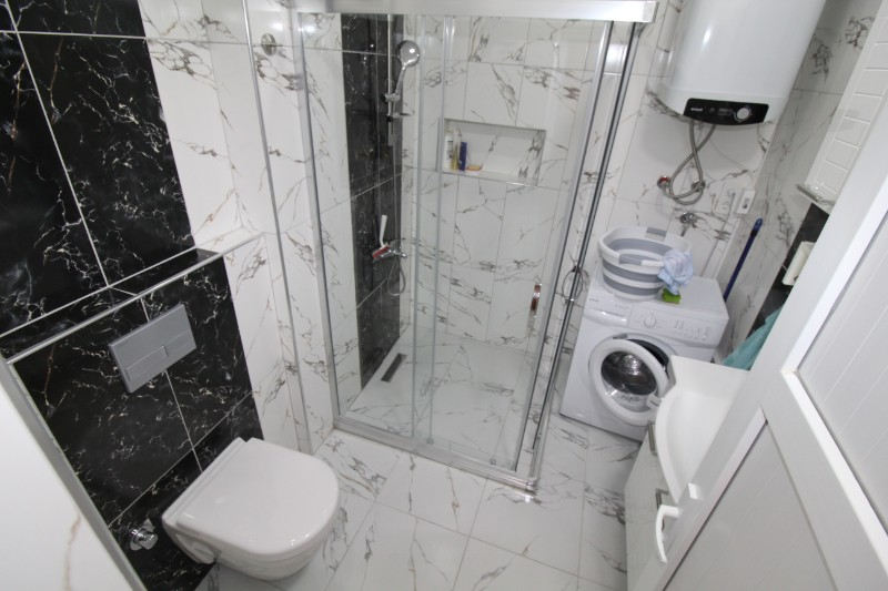 ASLAN'DAN MENDERES'TE FULL YAPILI MERKEZİ KONUMLU SATILIK 3+1