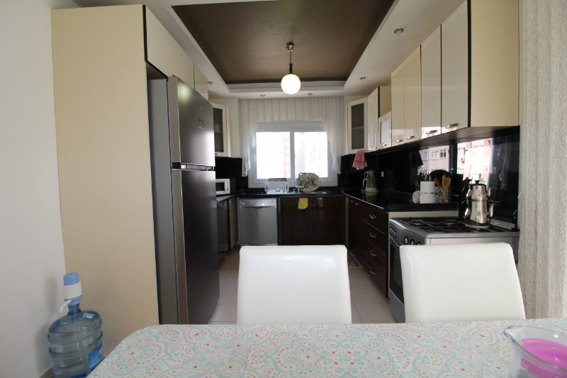 ASLAN'DAN MENDERS MAH.'DE SİTE İÇİ HAVUZLU GENİŞ 4+1