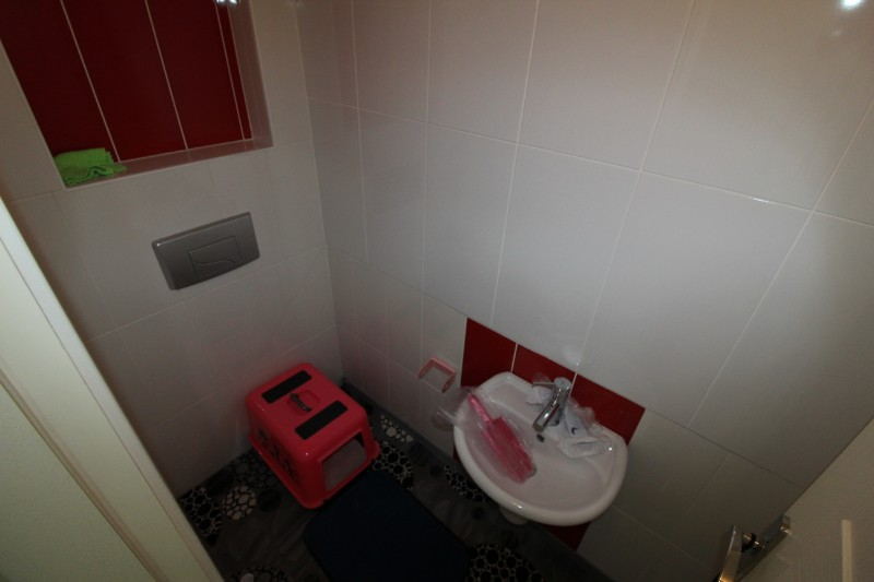 ASLAN'DAN MENDERS MAH.'DE SİTE İÇİ HAVUZLU GENİŞ 4+1