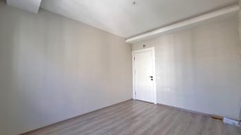 Elmas'tan Havuzlu, Doğalgazlı, İskanlı, Cepheleri Açık, Kaçmaz